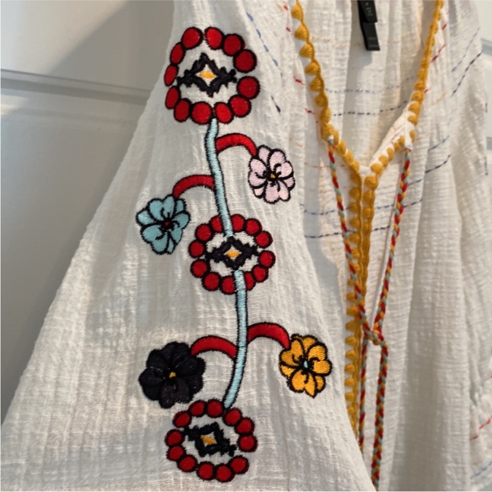Ali miles boho peasant top. Embroidered detail on sleeves and tassel ties SZ M - Picture 2 of 12